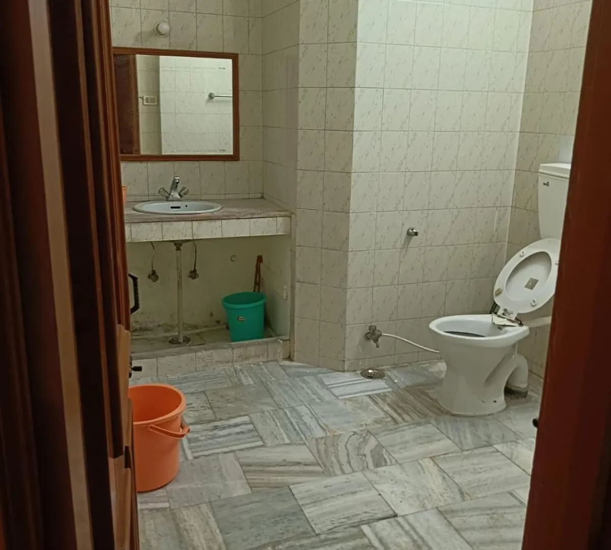 Madhavjee Homestay Varanasi India