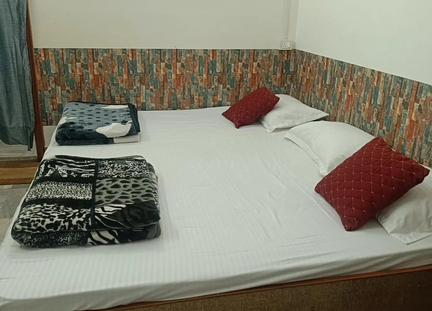 Madhavjee Homestay Varanasi India