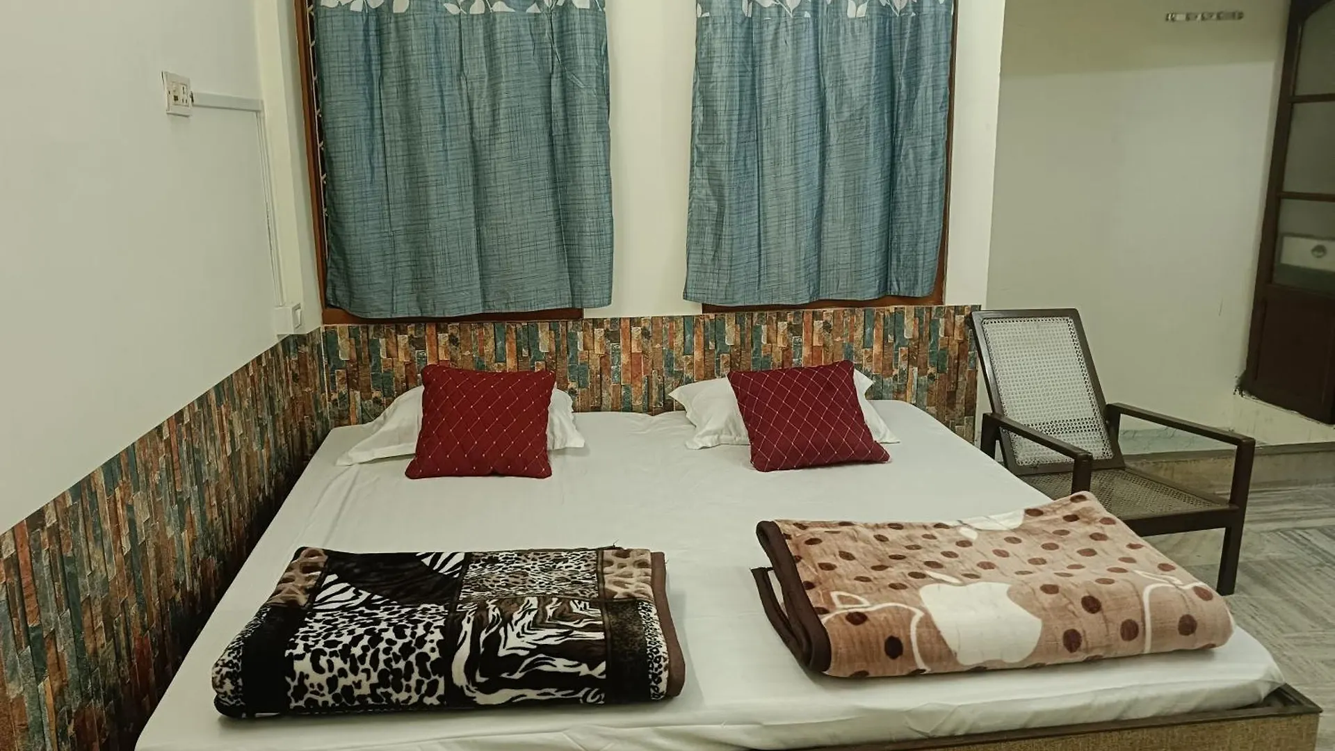 Madhavjee Homestay Varanasi