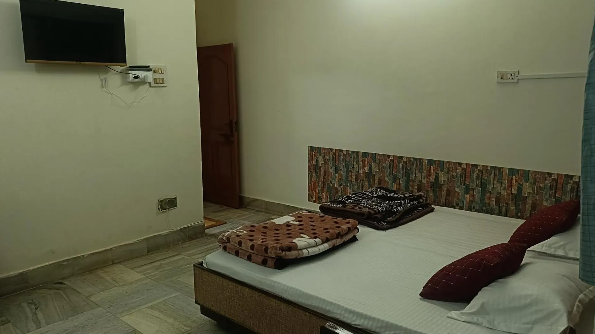 Madhavjee Homestay Varanasi