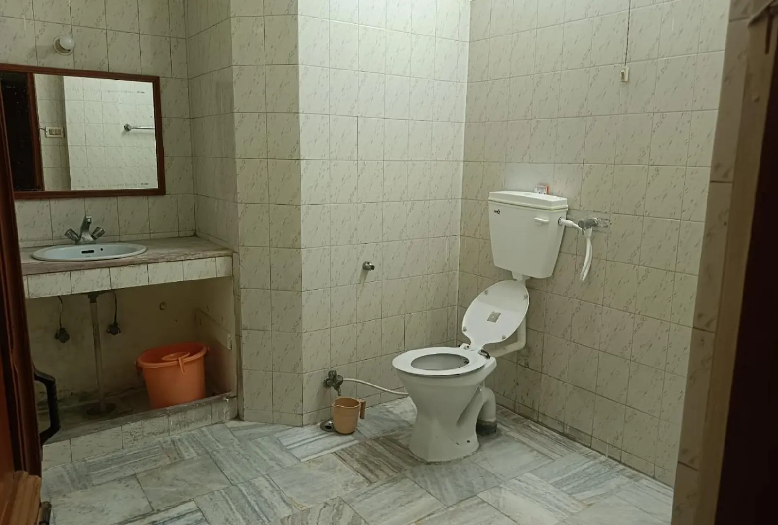 Madhavjee Homestay Varanasi
