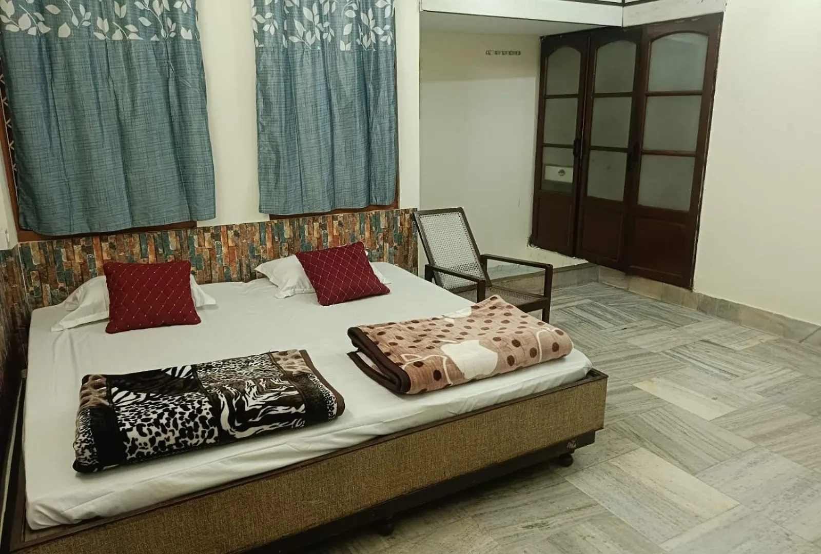 Madhavjee Homestay Varanasi India